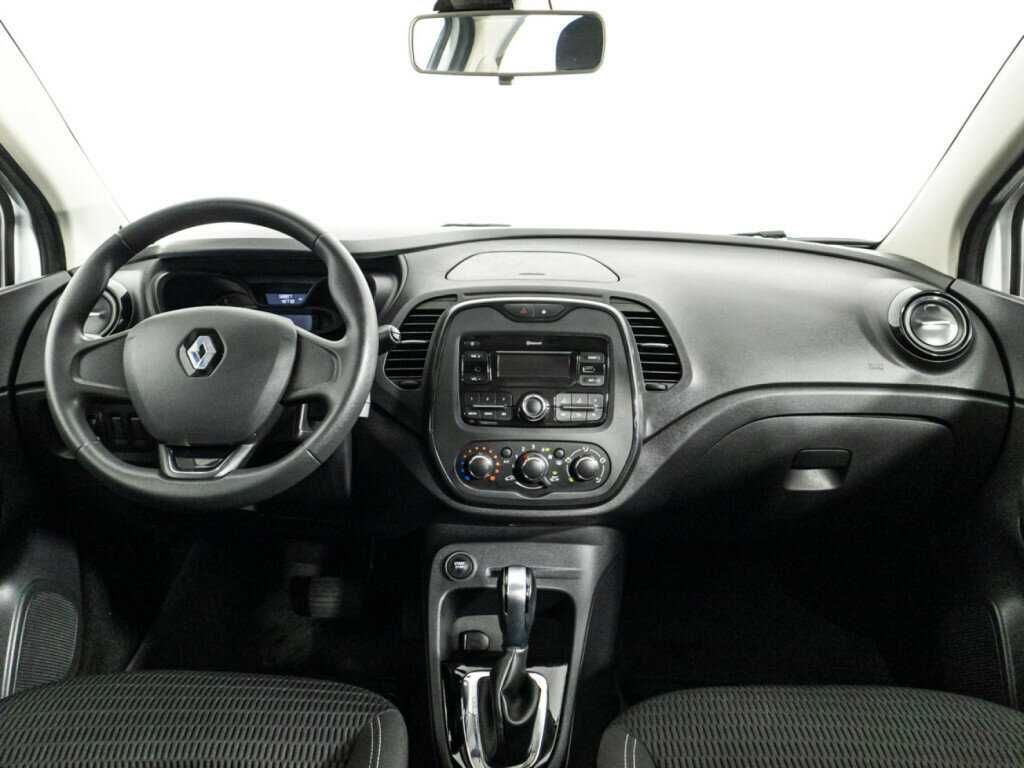 Б/У Рено Каптюр 2018 года. Фото: #12