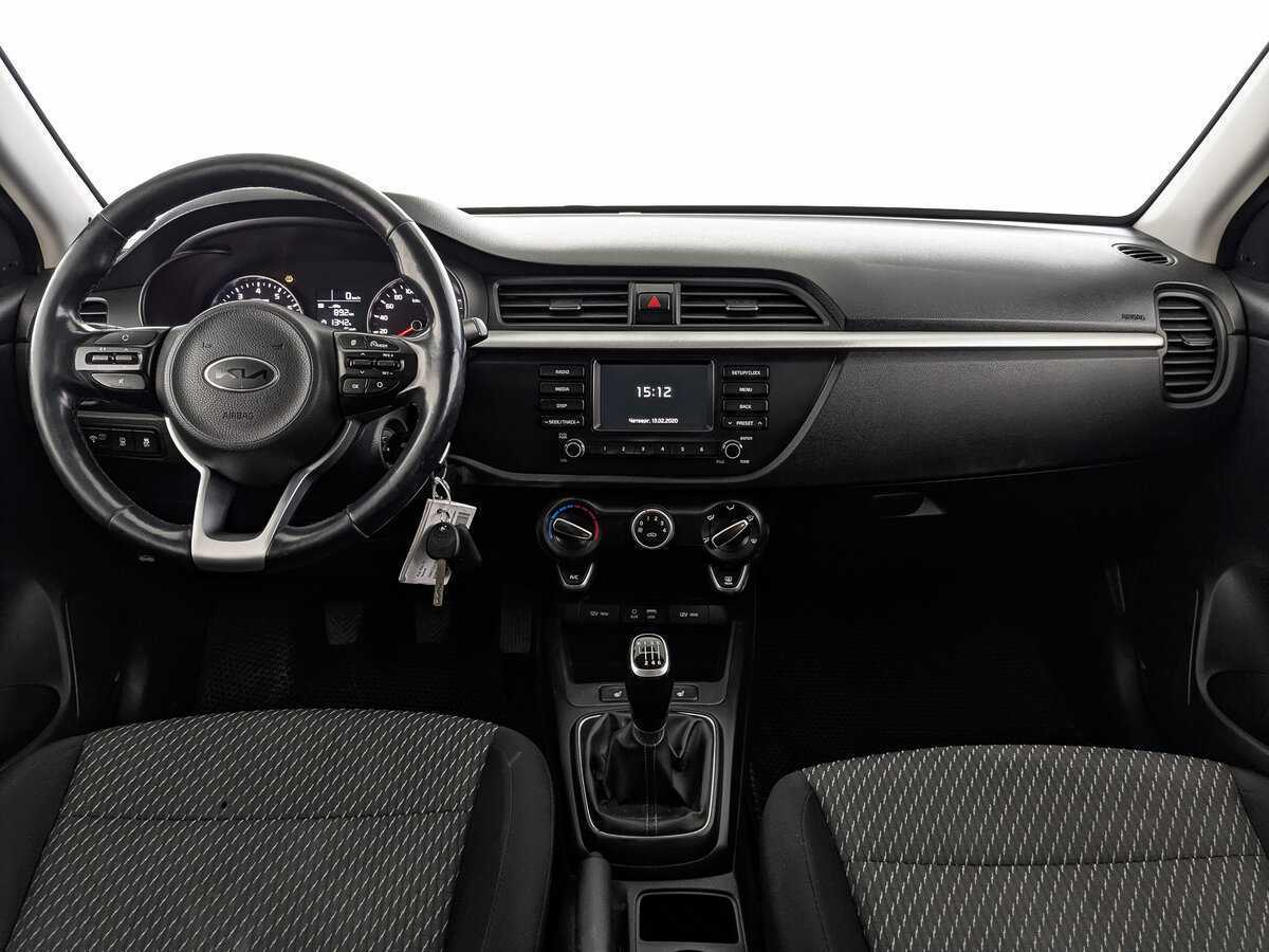 Б/У Киа Рио 2018 года. Фото: #13