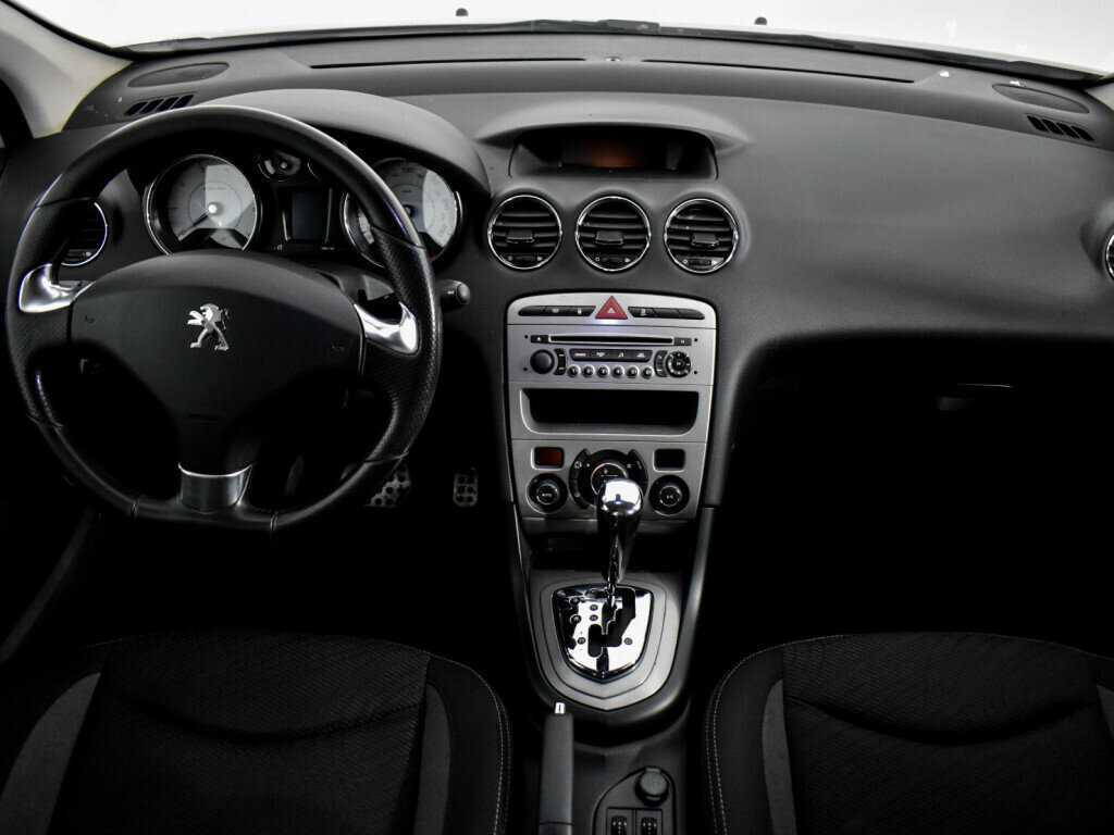 Б/У Пежо 408 2016 года. Фото: #12