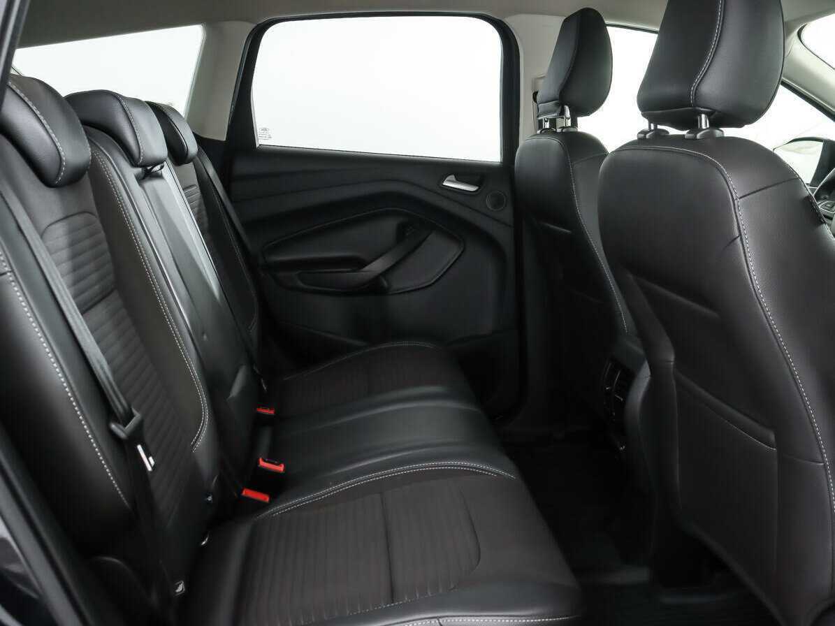 Б/У Форд Куга 2017 года. Фото: #10