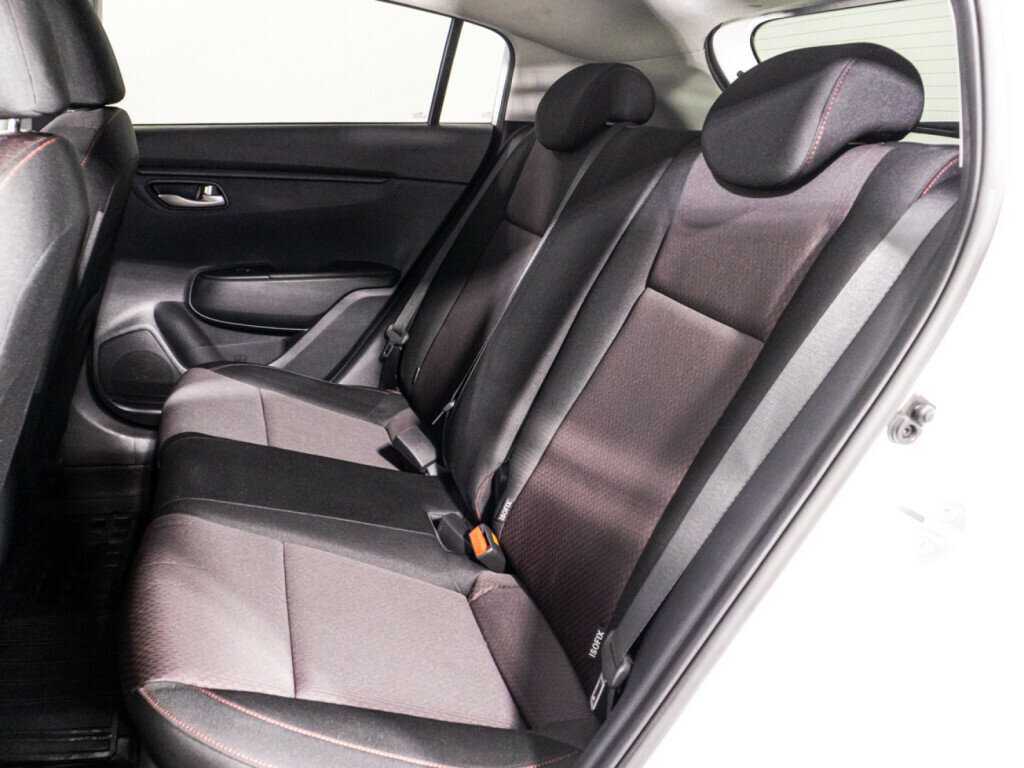 Б/У Киа Рио 2021 года. Фото: #10