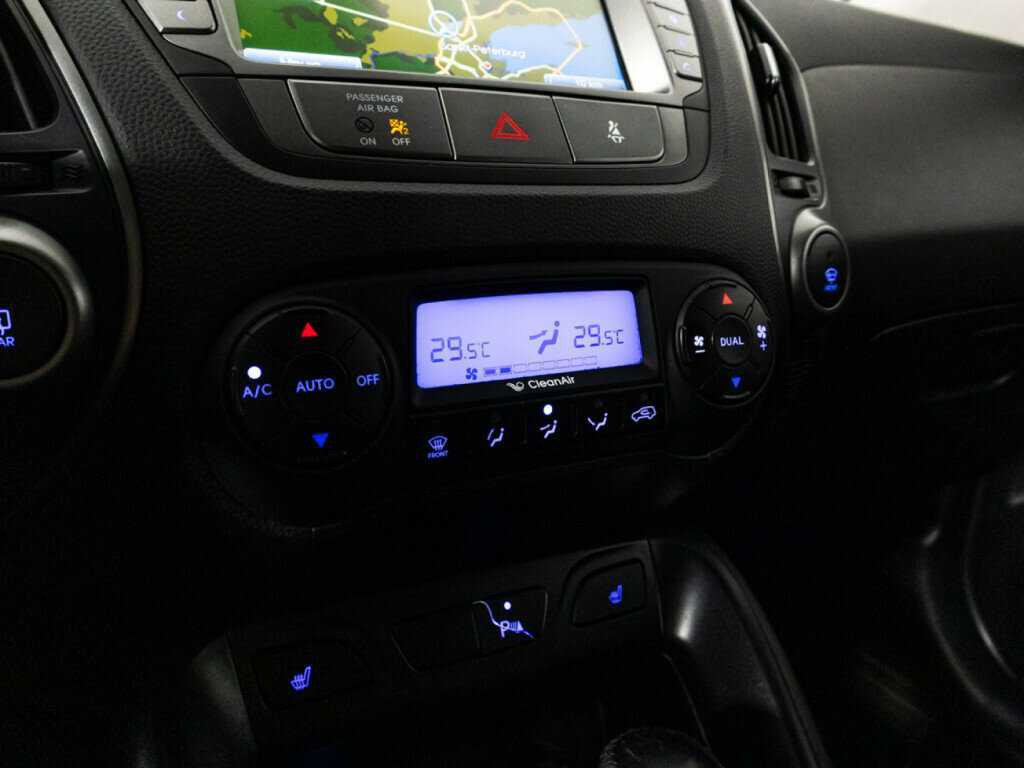 Б/У Хендай ай-икс35 2013 года. Фото: #16