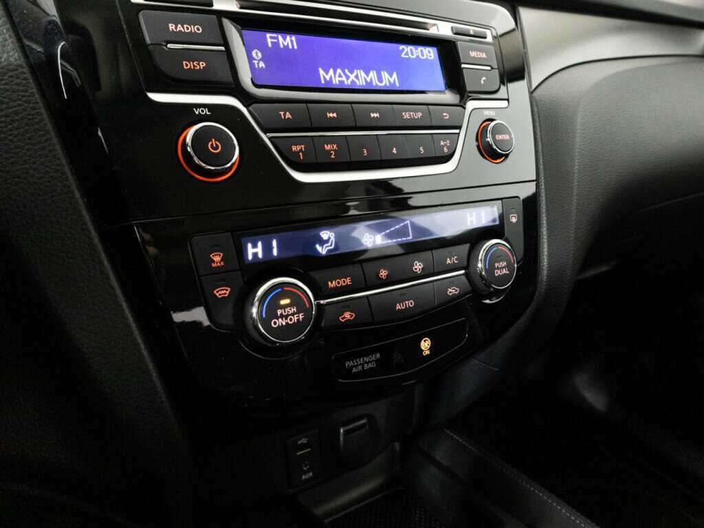 Б/У Ниссан Икс-Трейл 2015 года. Фото: #14