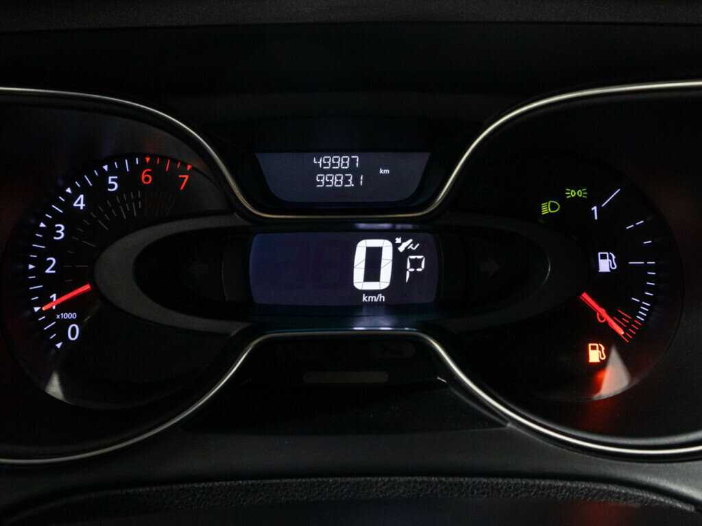 Б/У Рено Каптюр 2020 года. Фото: #11