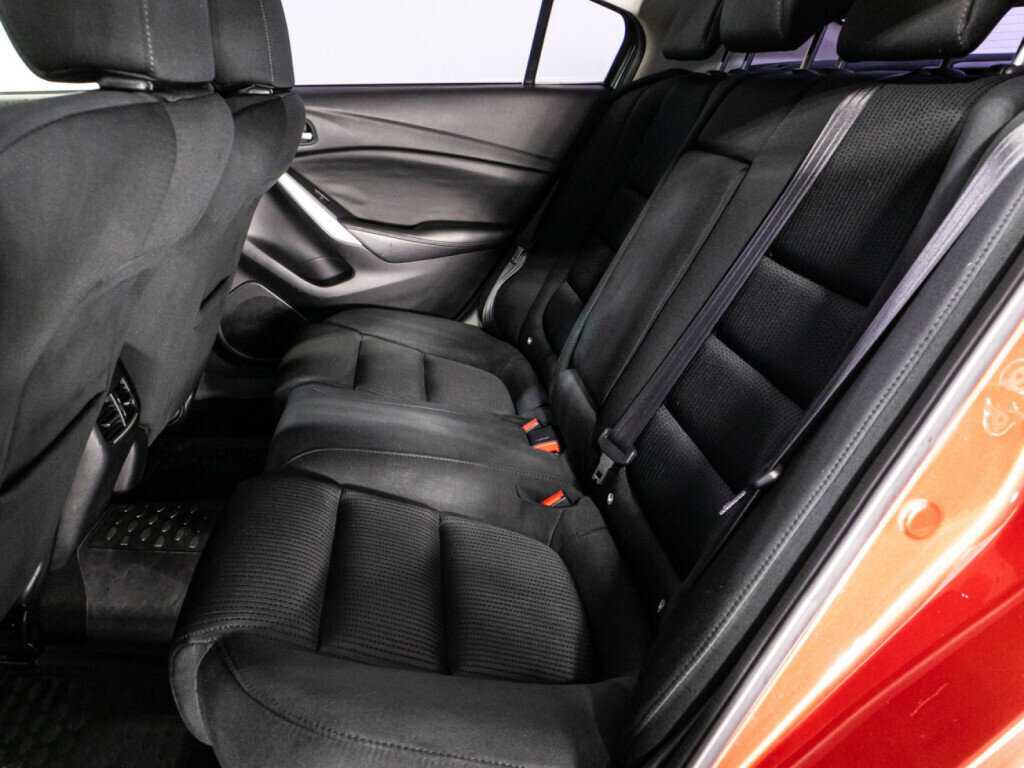 Б/У Мазда 6 2015 года. Фото: #9