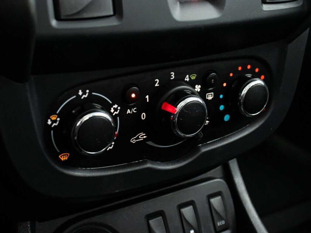 Б/У Рено Дастер 2017 года. Фото: #12