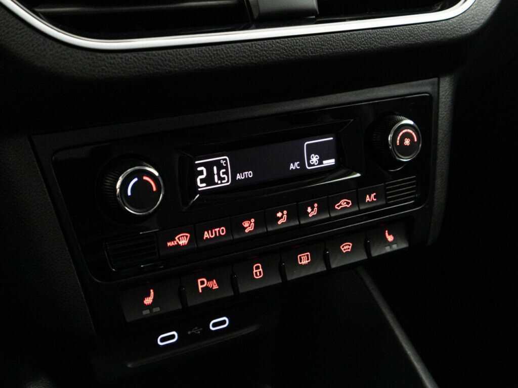 Б/У Фольксваген Поло 2021 года. Фото: #15