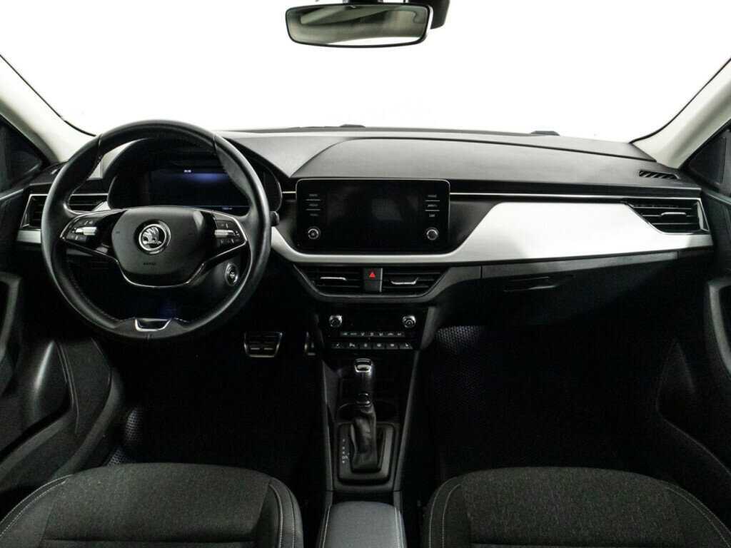 Б/У Шкода Рапид 2021 года. Фото: #12