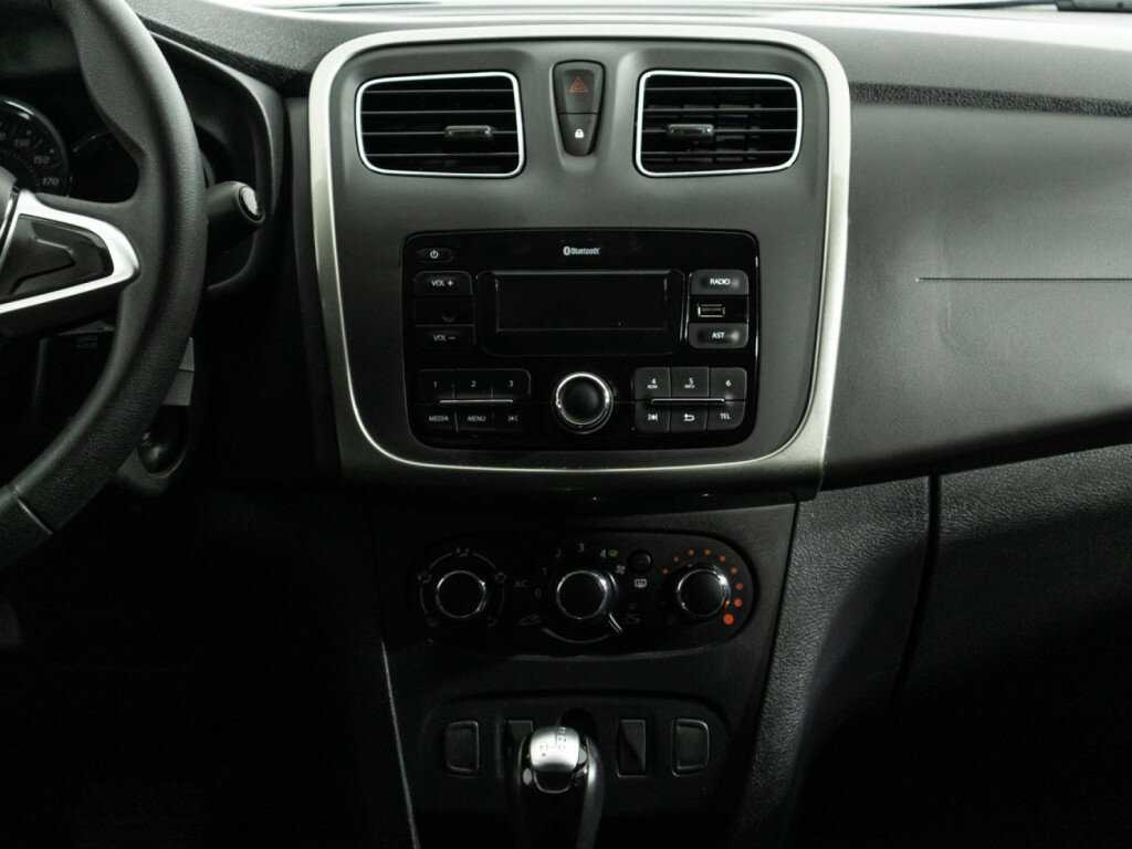 Б/У Рено Сандеро 2021 года. Фото: #13