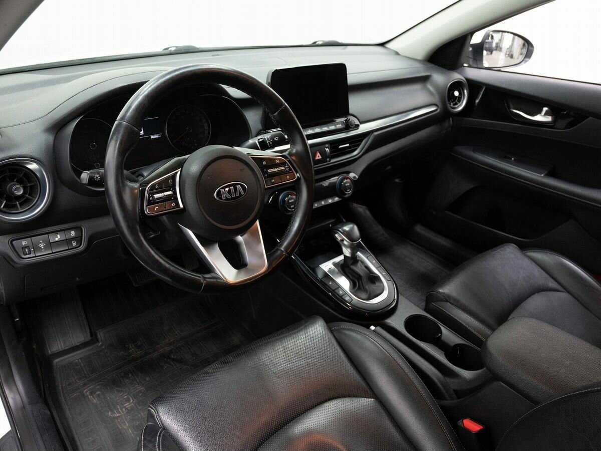 Б/У Киа Церато 2018 года. Фото: #6