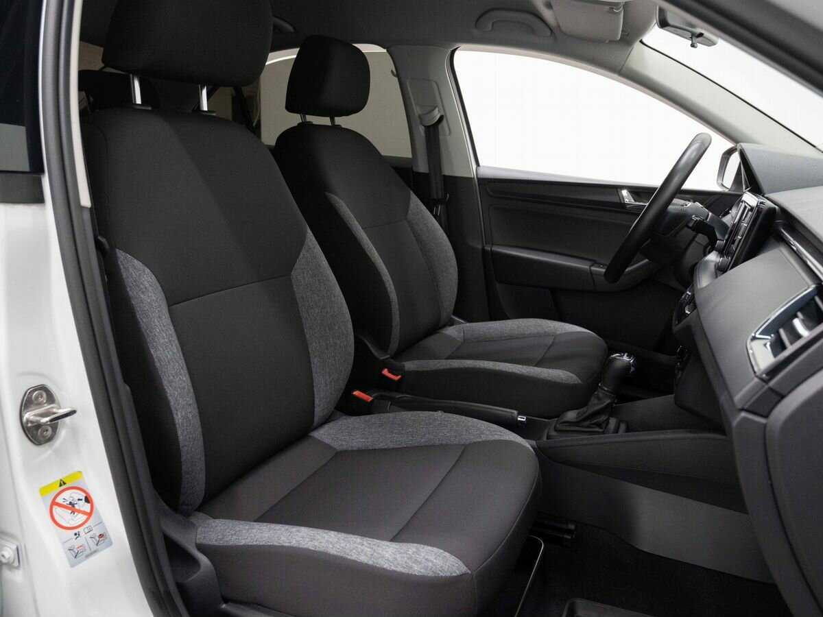 Б/У Шкода Рапид 2020 года. Фото: #11