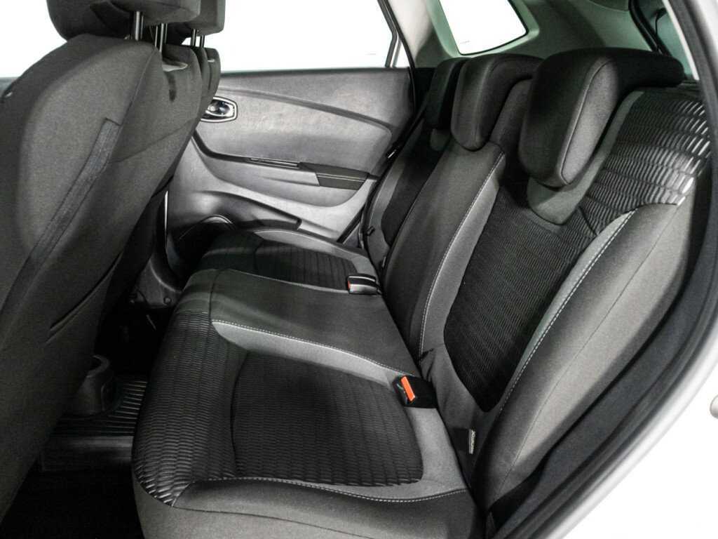 Б/У Рено Каптюр 2019 года. Фото: #9