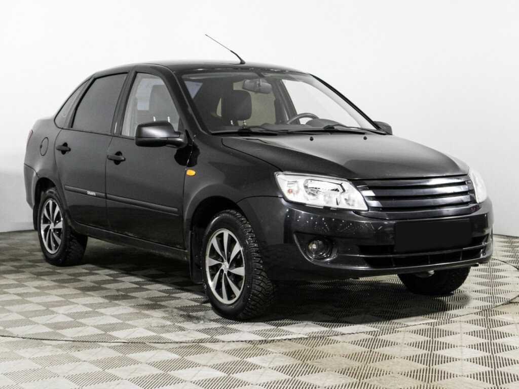 Б/У Лада (ВАЗ) Гранта 2013 года. Фото: #2