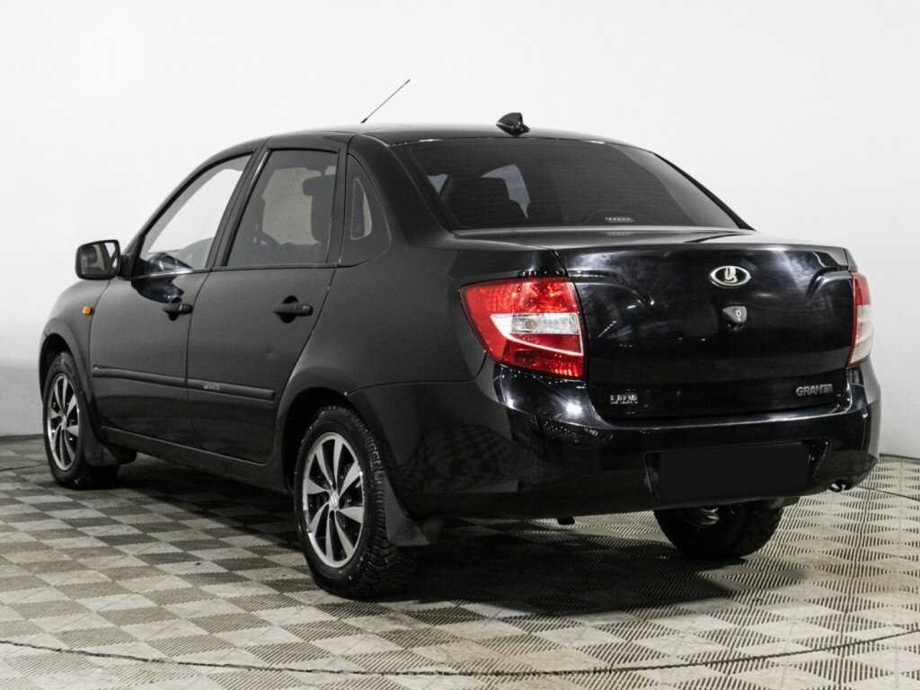 Б/У Лада (ВАЗ) Гранта 2013 года. Фото: #6