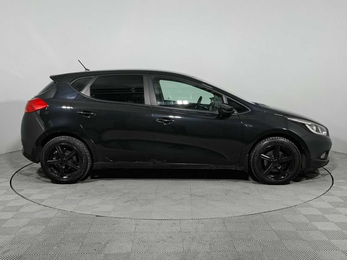 Б/У Киа Сид 2014 года. Фото: #4