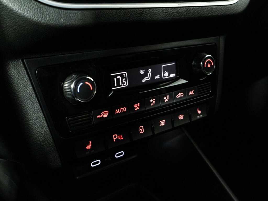 Б/У Фольксваген Поло 2020 года. Фото: #15