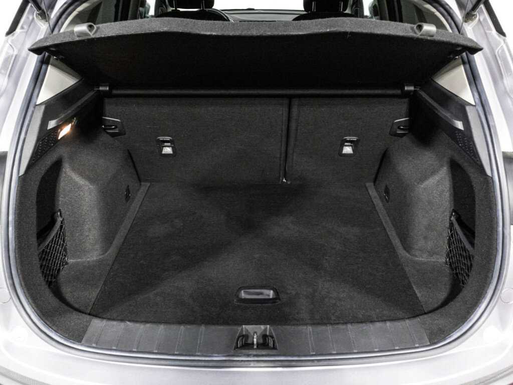 Б/У Джили Кулрэй 2020 года. Фото: #17