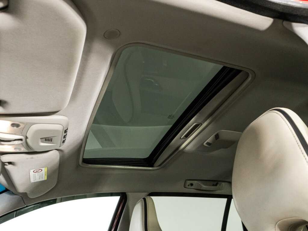 Б/У Вольво ИксЦ90 2012 года. Фото: #18