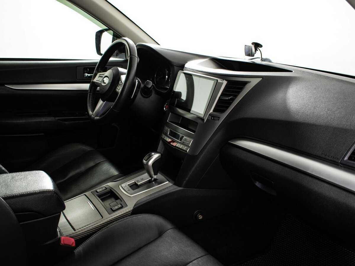 Б/У Субару Аутбэк 2012 года. Фото: #8