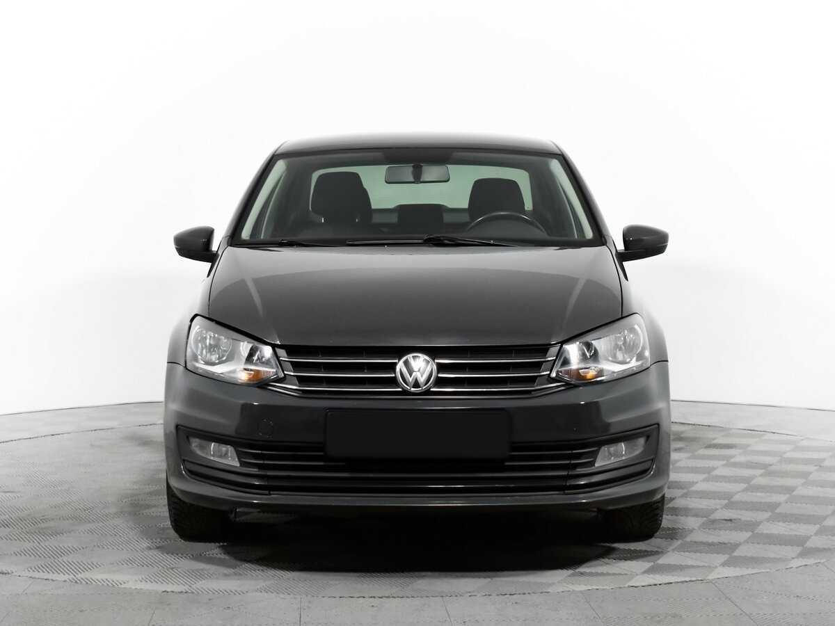 Б/У Фольксваген Поло 2017 года. Фото: #1