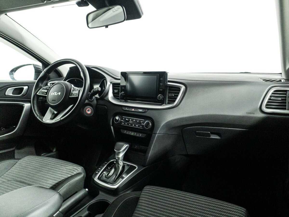 Б/У Киа Сид 2021 года. Фото: #8