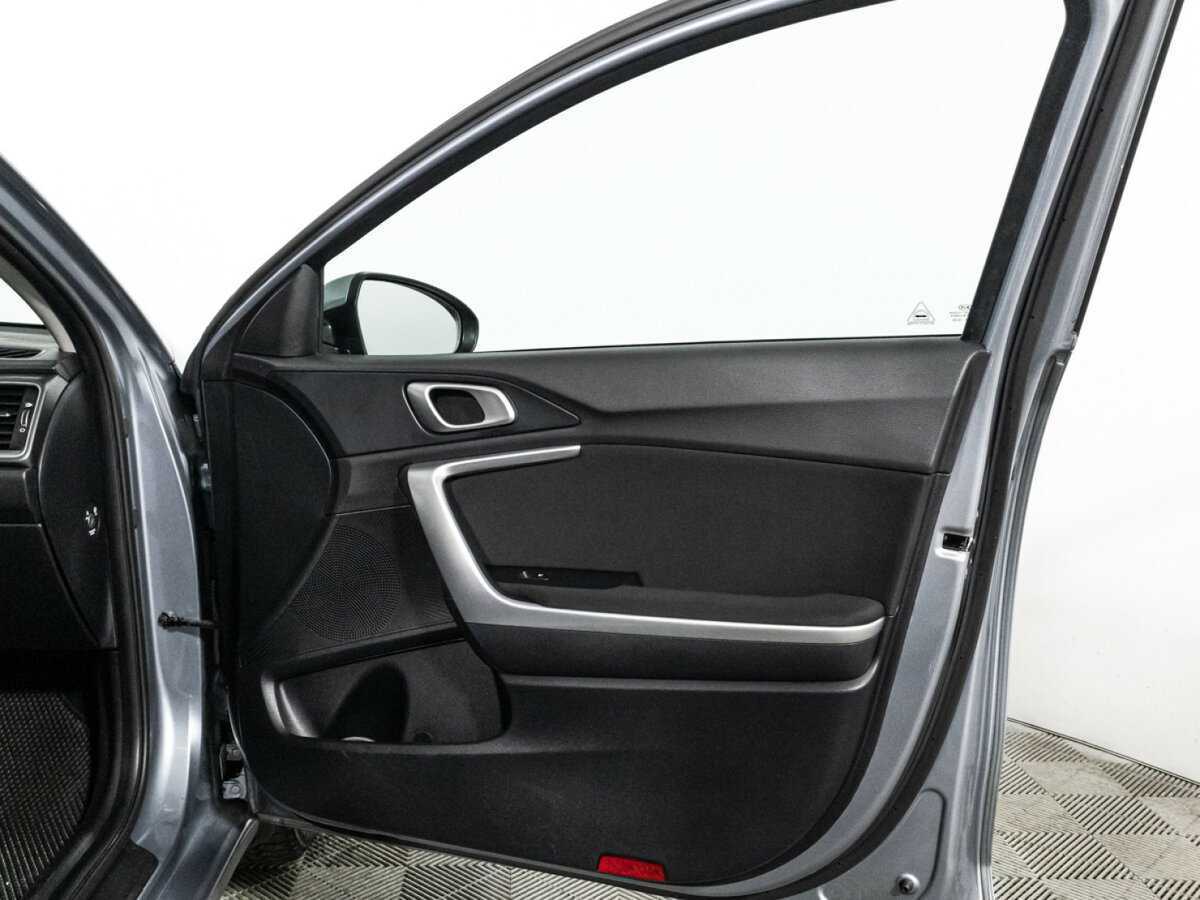 Б/У Киа Сид 2020 года. Фото: #25