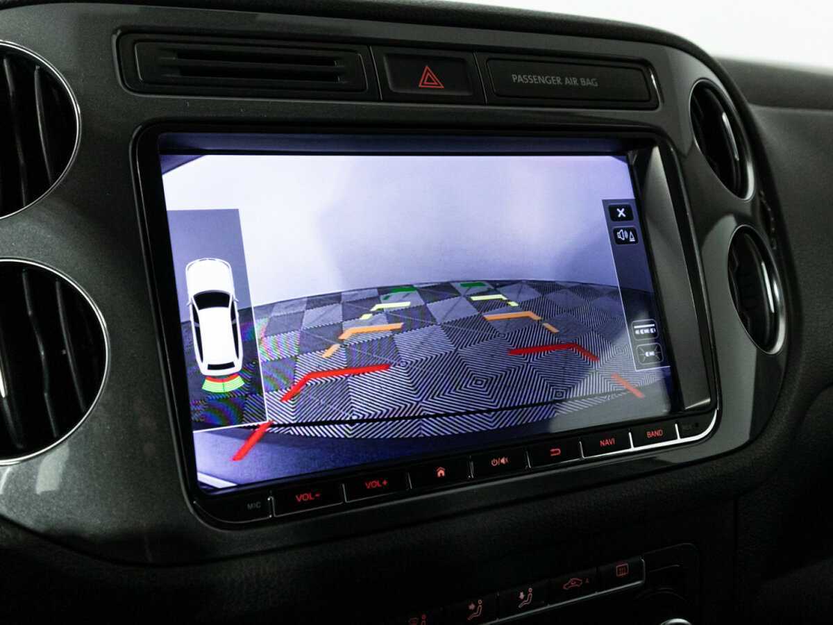 Б/У Фольксваген Тигуан 2015 года. Фото: #14