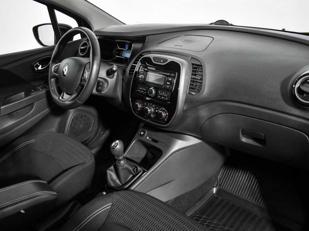 Б/У Рено Каптюр 2016 года. Фото: #14