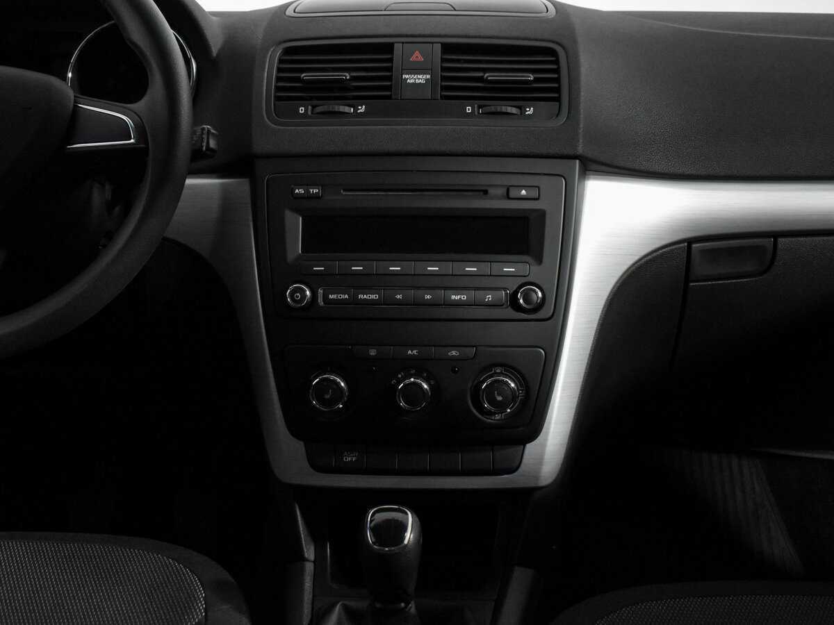 Б/У Шкода Йети 2015 года. Фото: #13