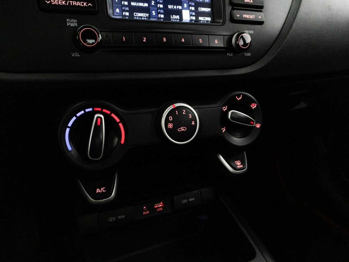 Б/У Киа Рио 2018 года. Фото: #14