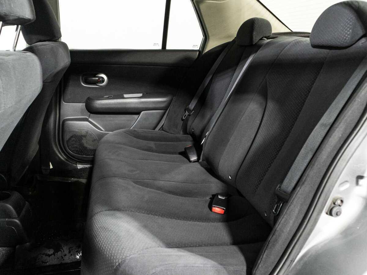 Б/У Ниссан Тиида 2013 года. Фото: #9