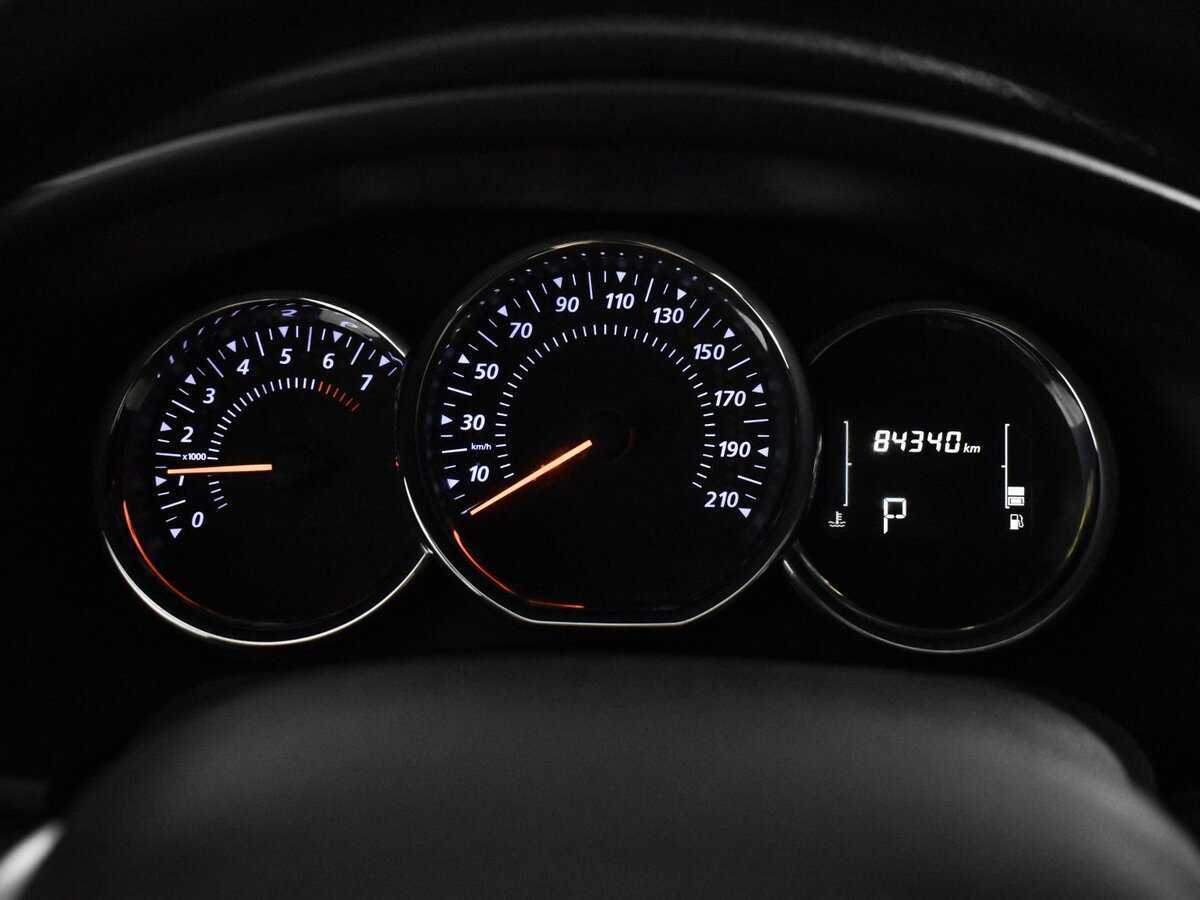 Б/У Рено Сандеро 2019 года. Фото: #14