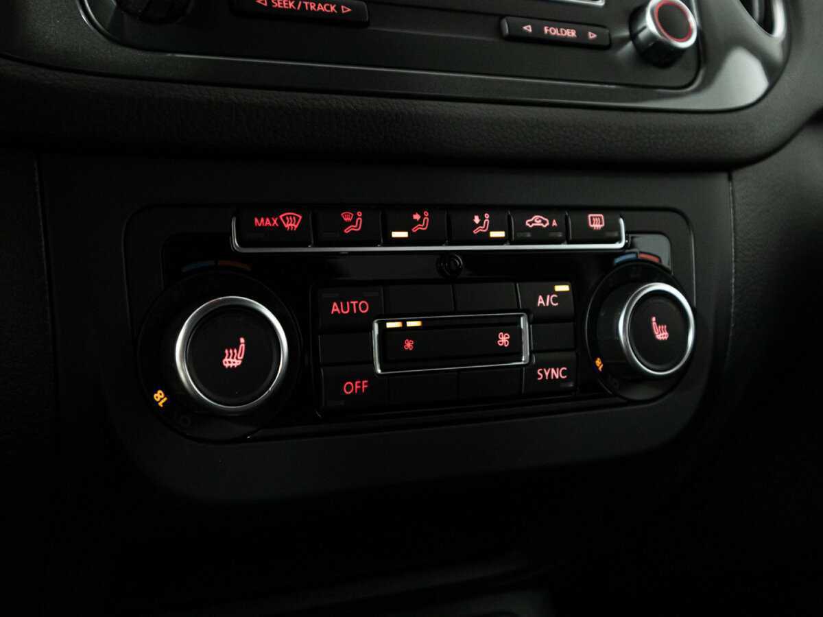 Б/У Фольксваген Тигуан 2015 года. Фото: #16