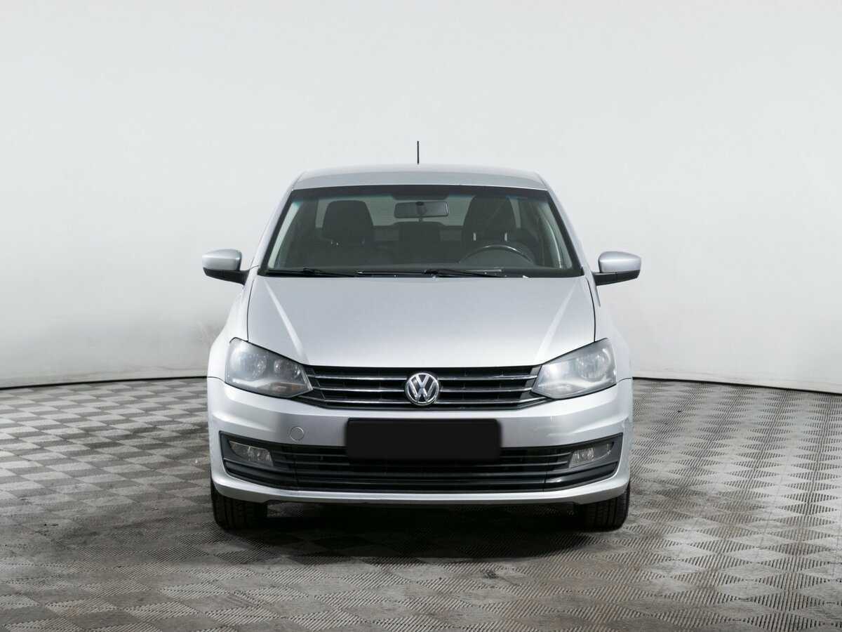 Б/У Фольксваген Поло 2017 года. Фото: #1