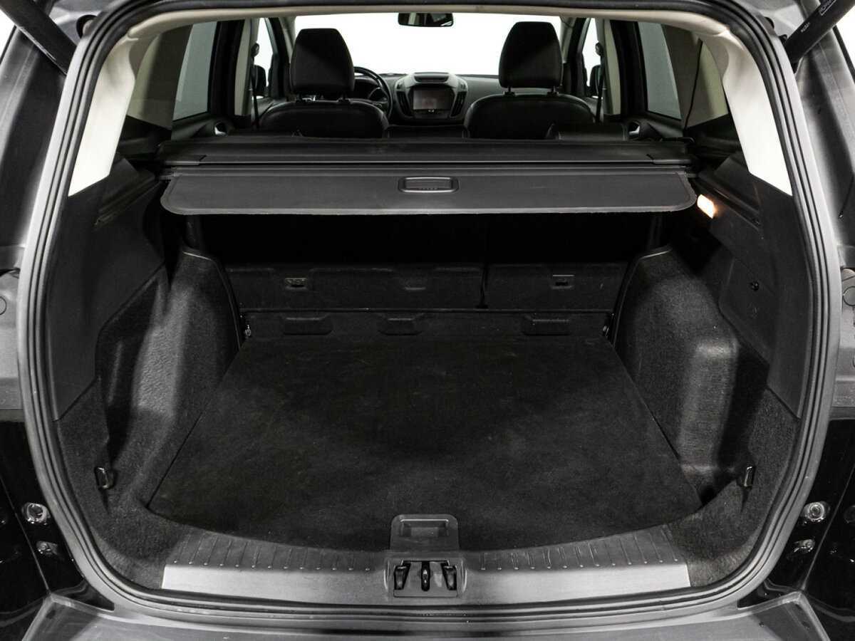 Б/У Форд Куга 2017 года. Фото: #14