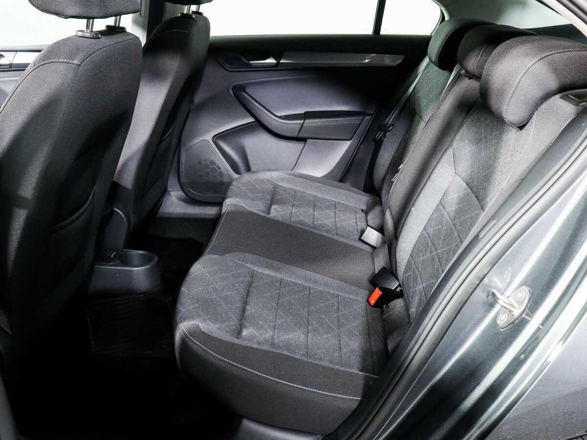 Б/У Фольксваген Поло 2021 года. Фото: #9