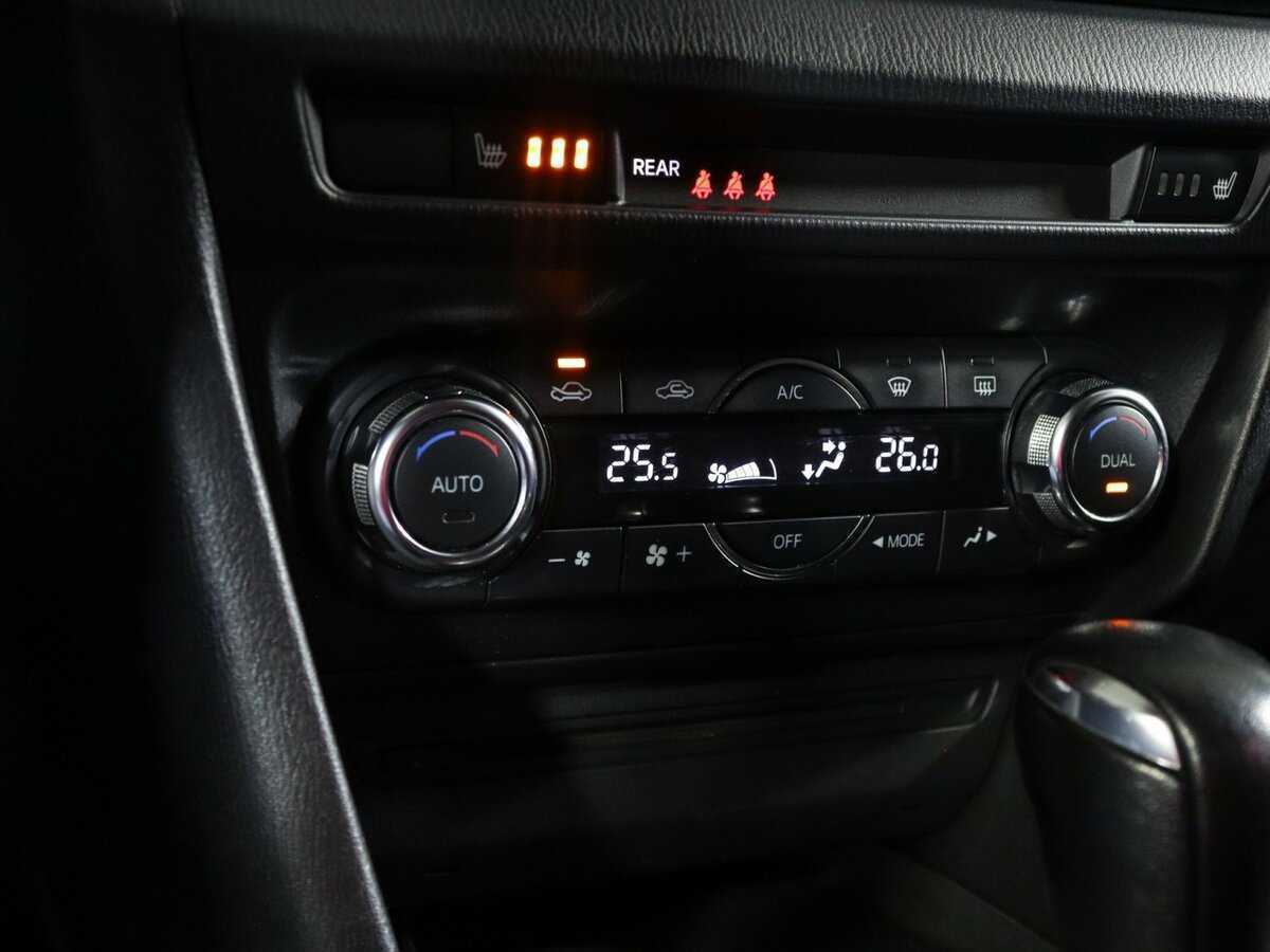 Б/У Мазда 3 2014 года. Фото: #16