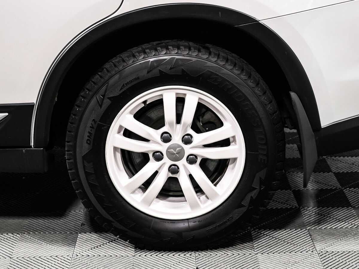 Б/У Митсубиши Оутлэндер 2017 года. Фото: #14