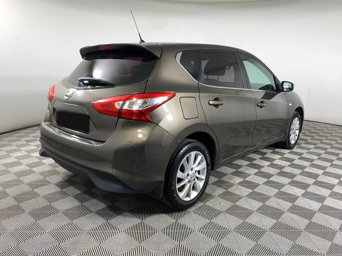 Б/У Ниссан Тиида 2015 года. Фото: #4