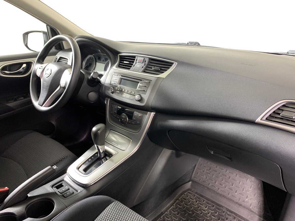 Б/У Ниссан Тиида 2015 года. Фото: #13