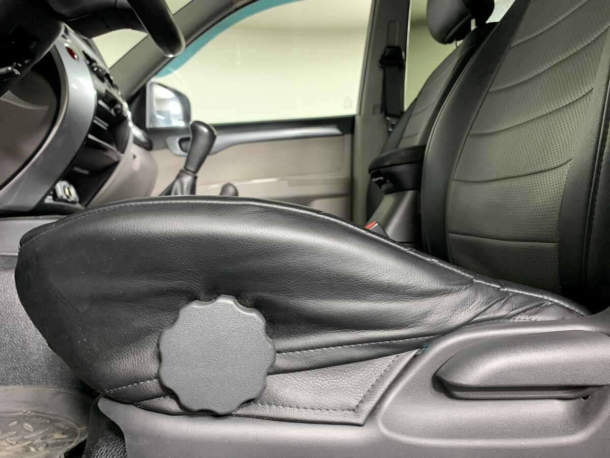 Б/У Митсубиши Паджеро Спорт 2014 года. Фото: #16