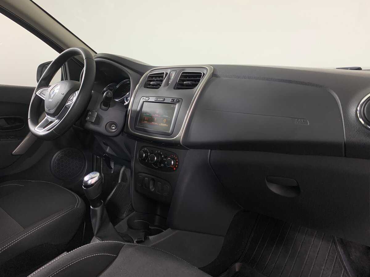 Б/У Рено Сандеро 2022 года. Фото: #13