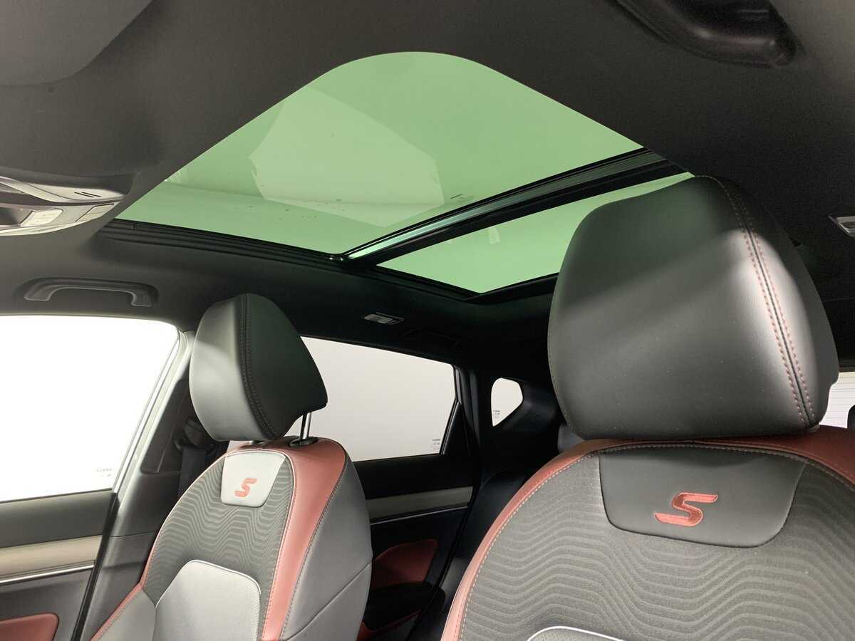 Б/У Джили Кулрэй 2022 года. Фото: #18