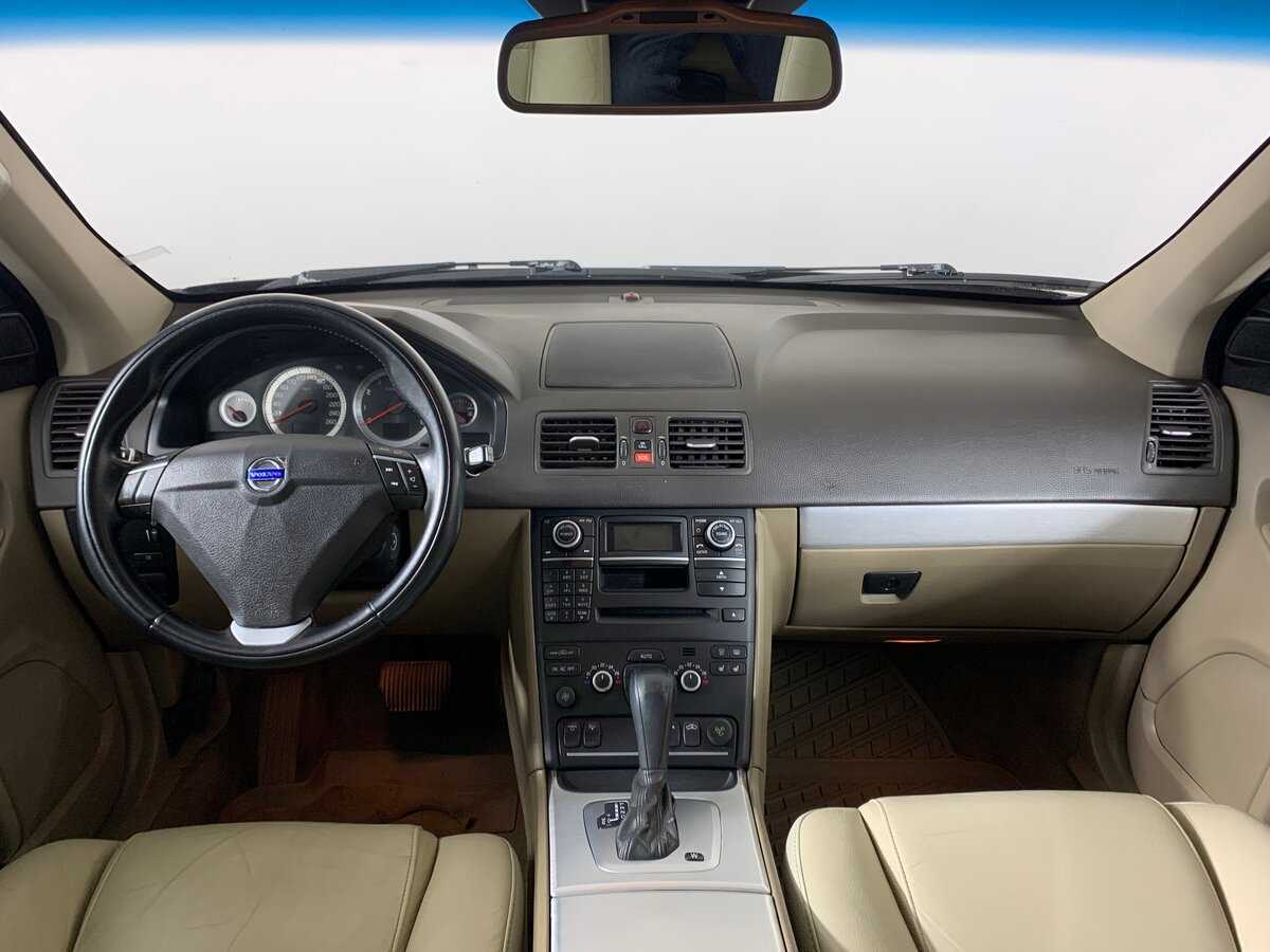 Б/У Вольво ИксЦ90 2013 года. Фото: #12