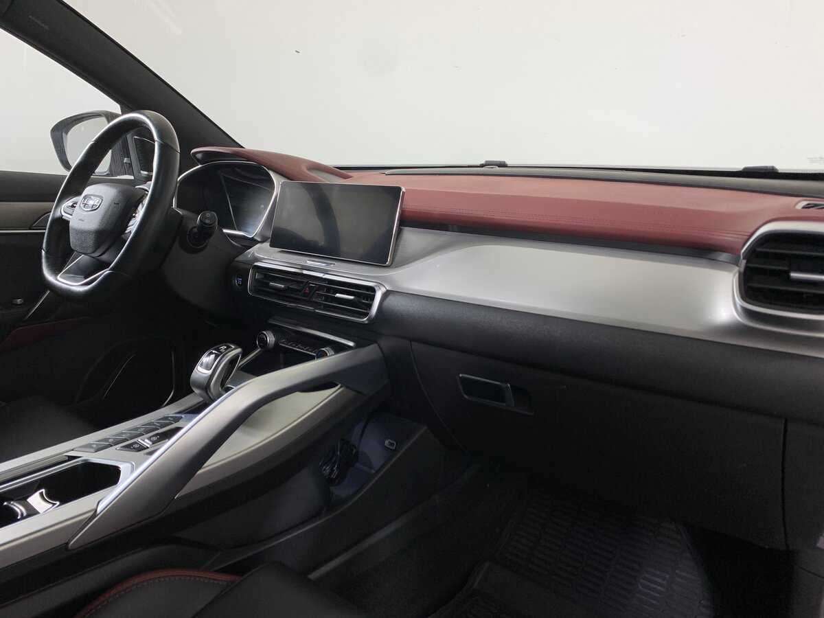 Б/У Джили Кулрэй 2021 года. Фото: #12