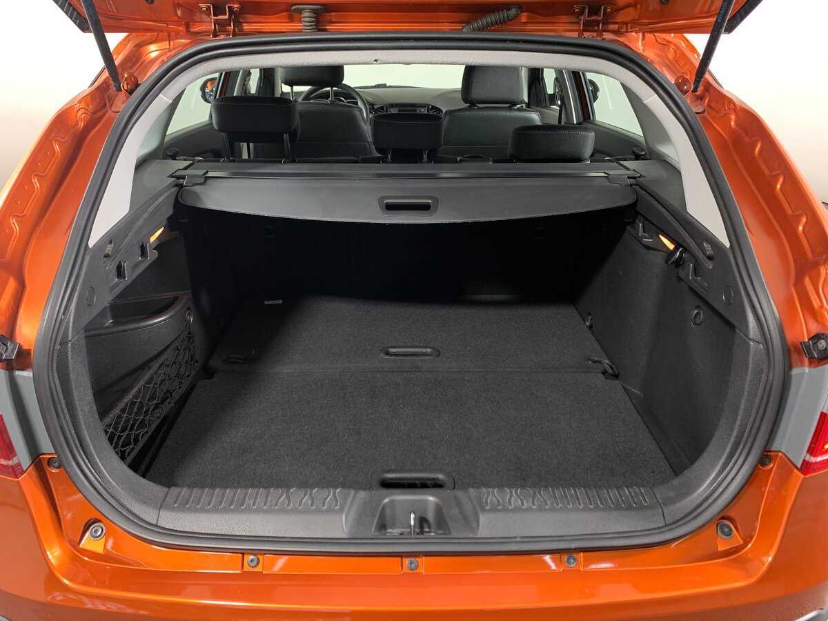 Б/У Лада (ВАЗ) Веста 2021 года. Фото: #19