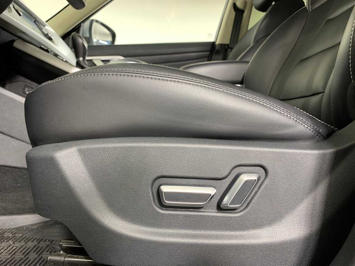 Б/У Джили Атлас 2021 года. Фото: #16