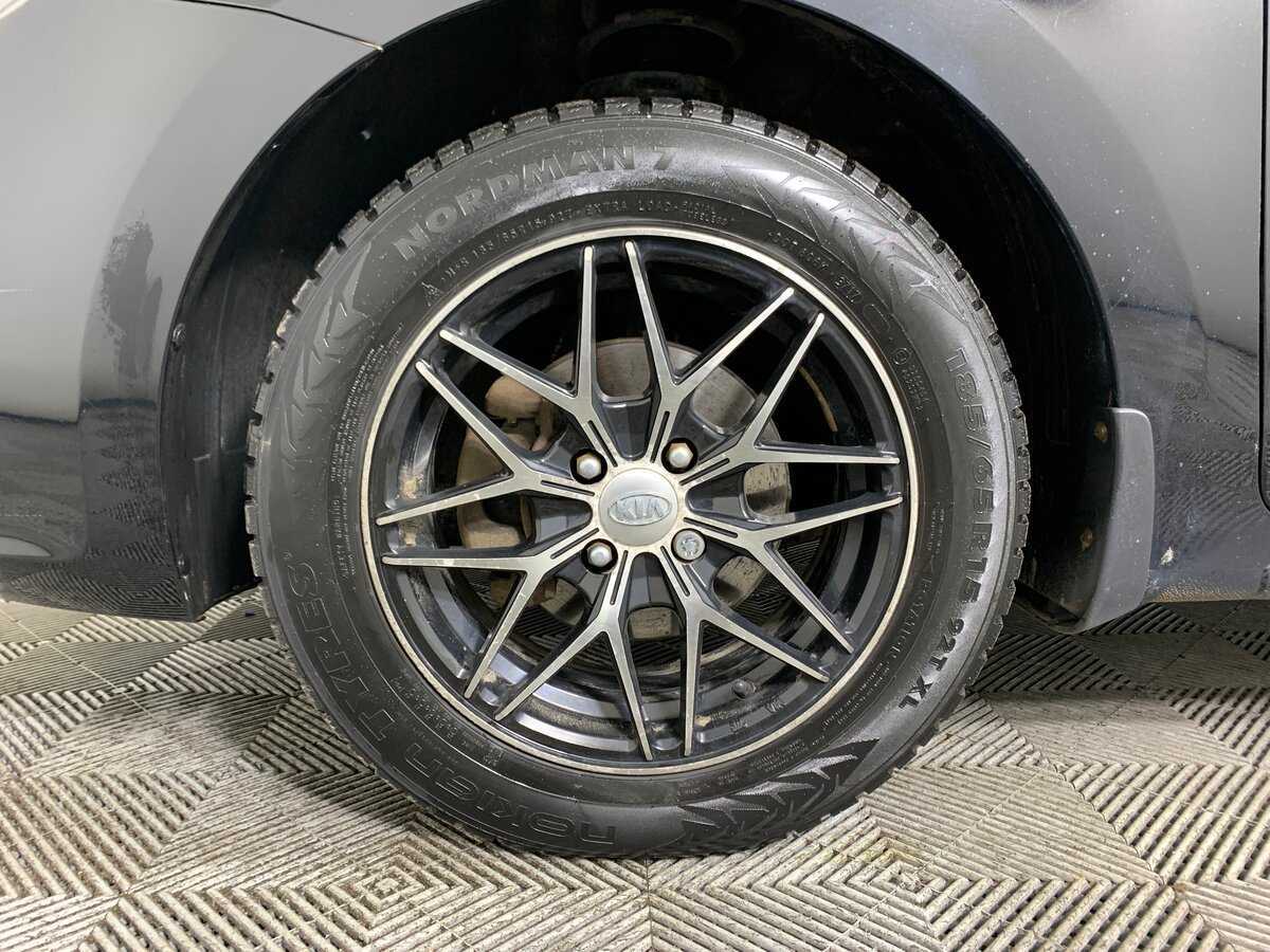 Б/У Киа Рио 2017 года. Фото: #8