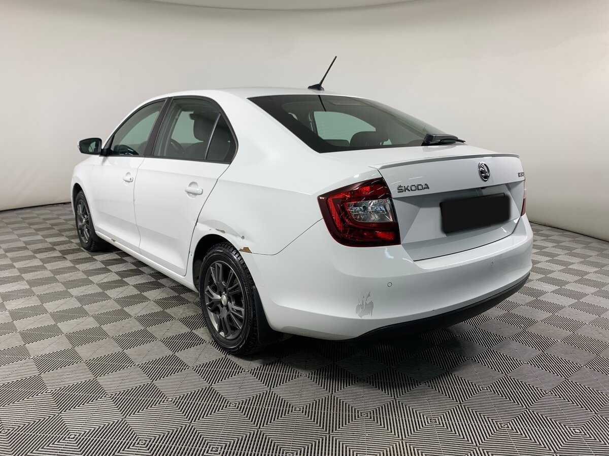 Б/У Шкода Рапид 2018 года. Фото: #6