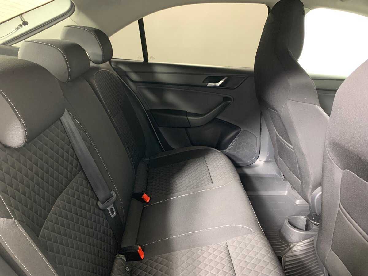 Б/У Шкода Рапид 2015 года. Фото: #16